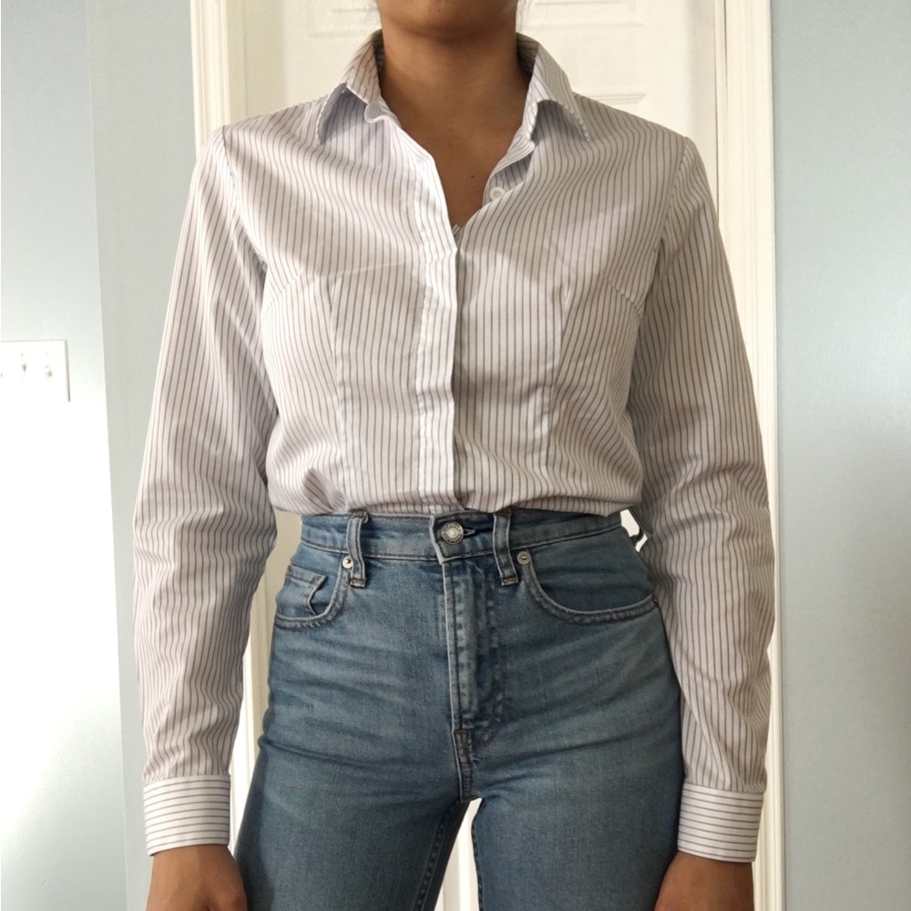 Classic Blue and White Button Down 100% cotton Tailored Fit Office Top XS NWT